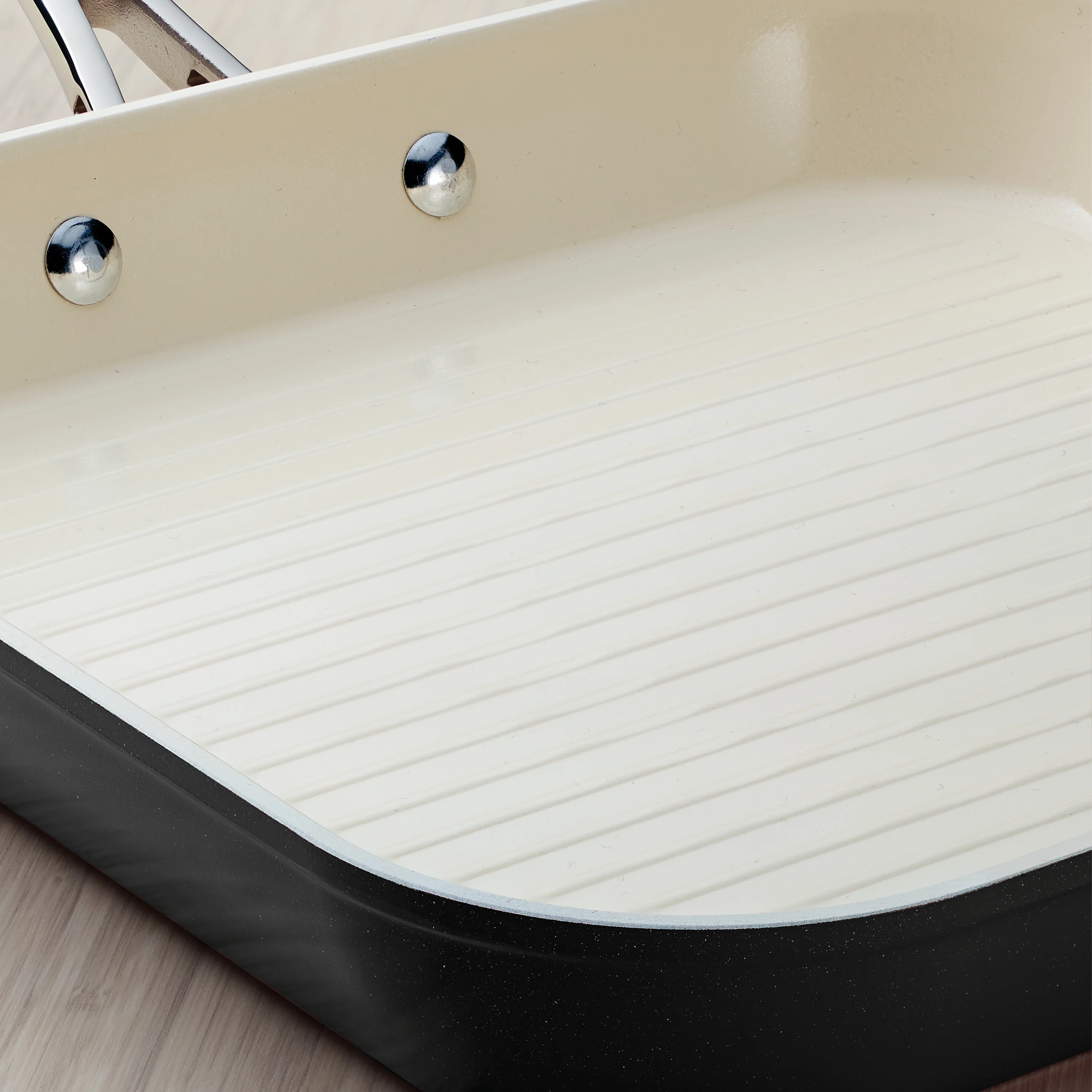Ceramica Deluxe 11 Inch Ceramic Square Grill Pan - Image 3