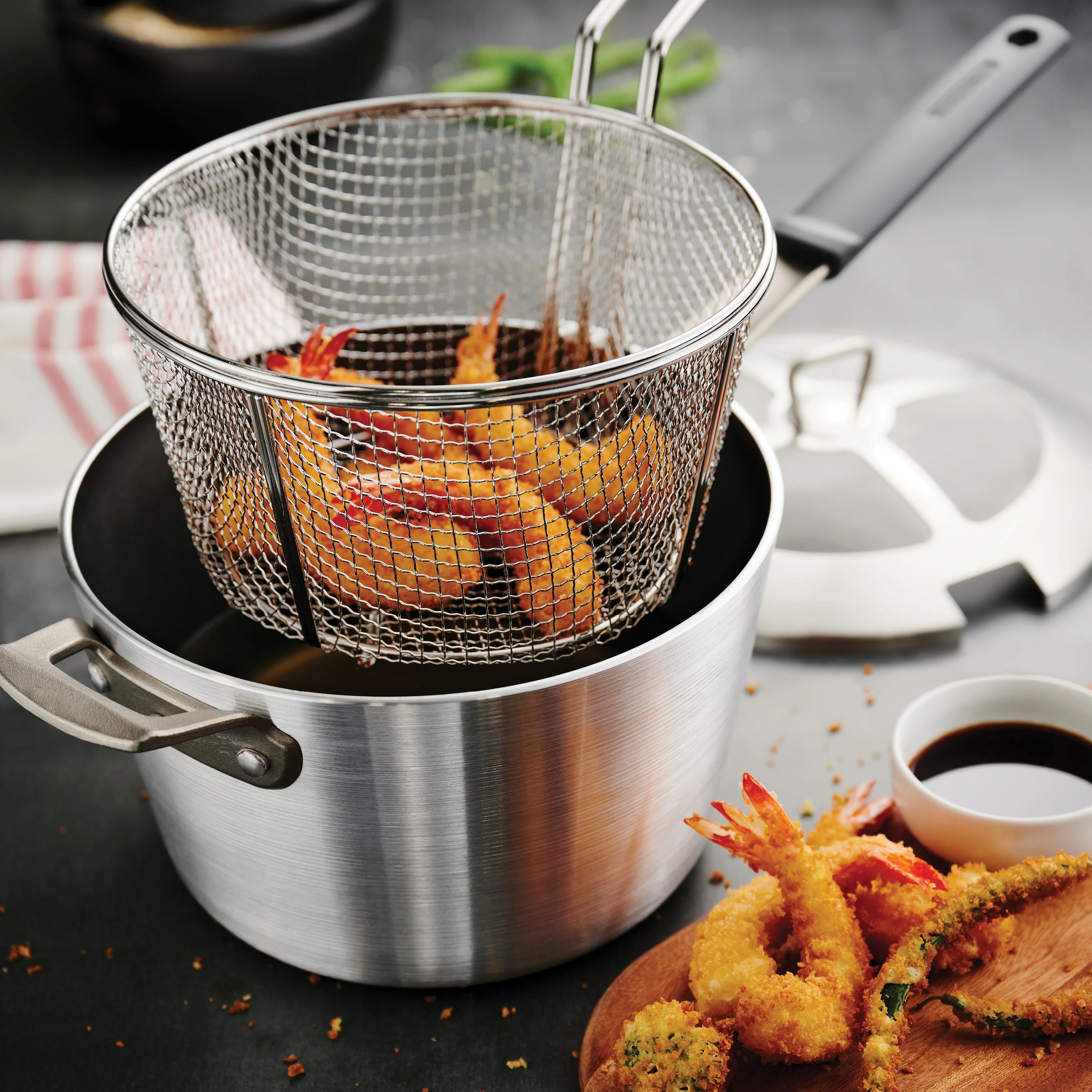 5.5 Quart Aluminum Nonstick Professional Fusion Covered Deep Fryer - Satin - Image 6