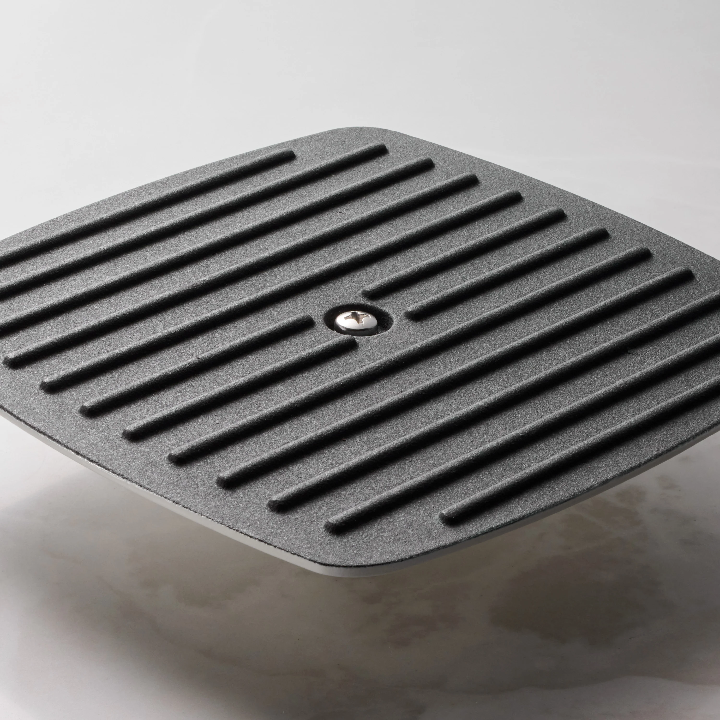 Bestow 11 Inch Enameled Cast-Iron  Grill Pan with Press - Image 10