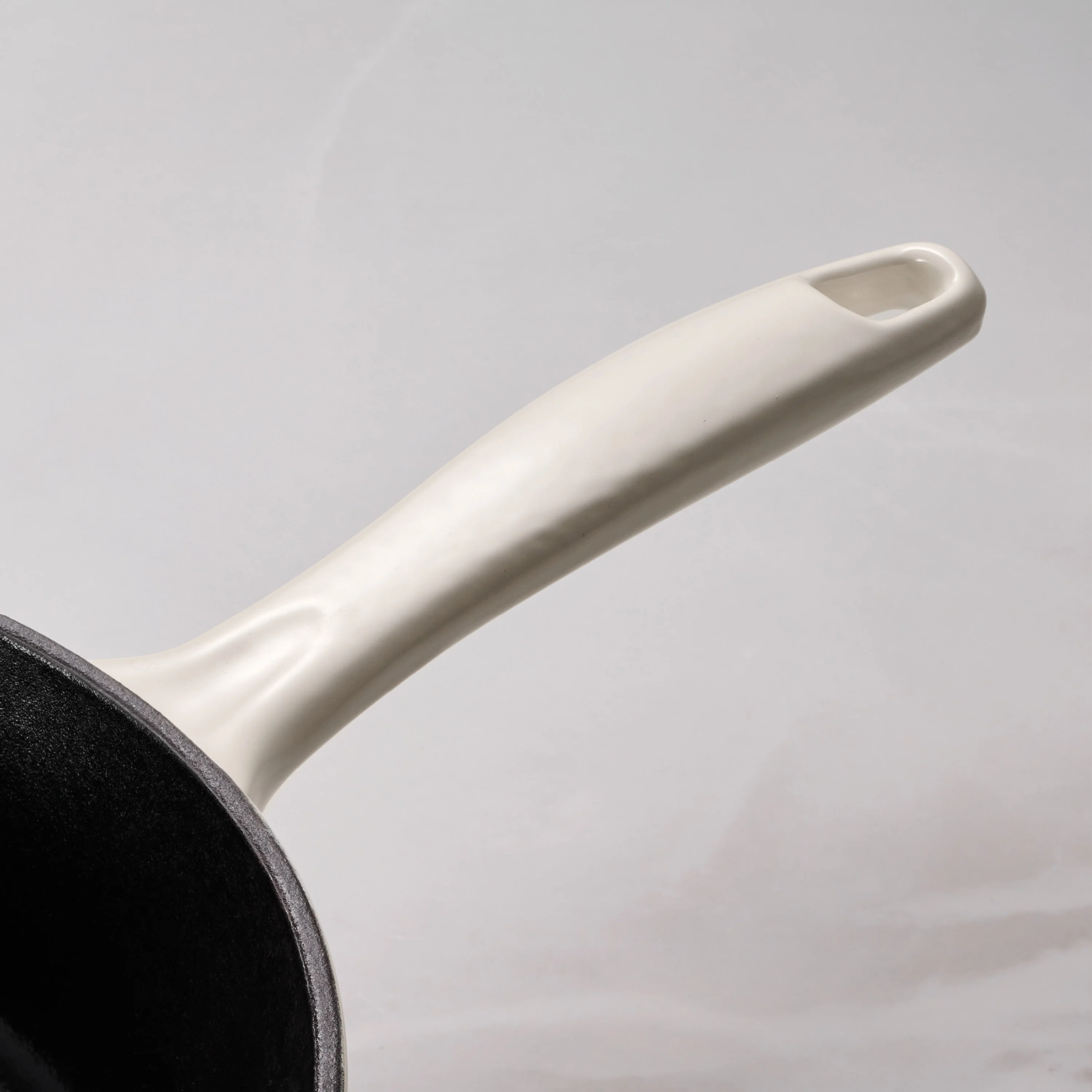 Bestow 12 Inch Enameled Cast Iron Skillet with Lid - Image 9