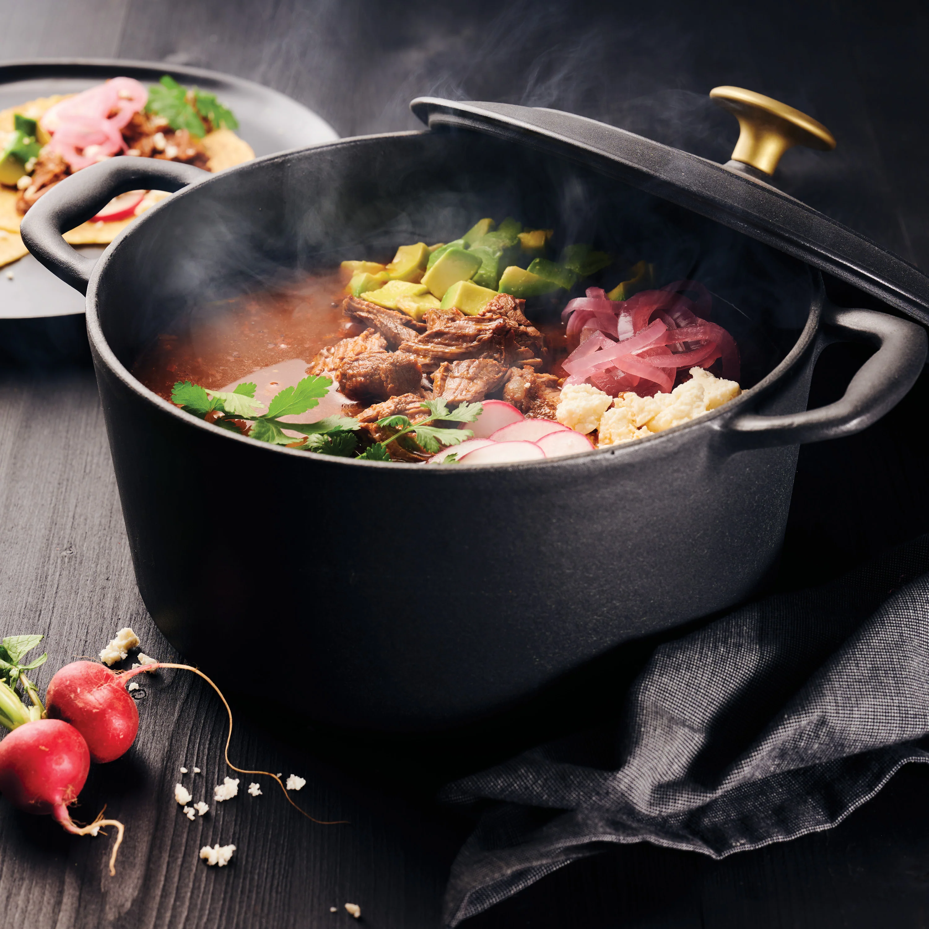 Bestow 5.5 Quart Enameled Cast Iron Covered Round Dutch Oven - Image 3