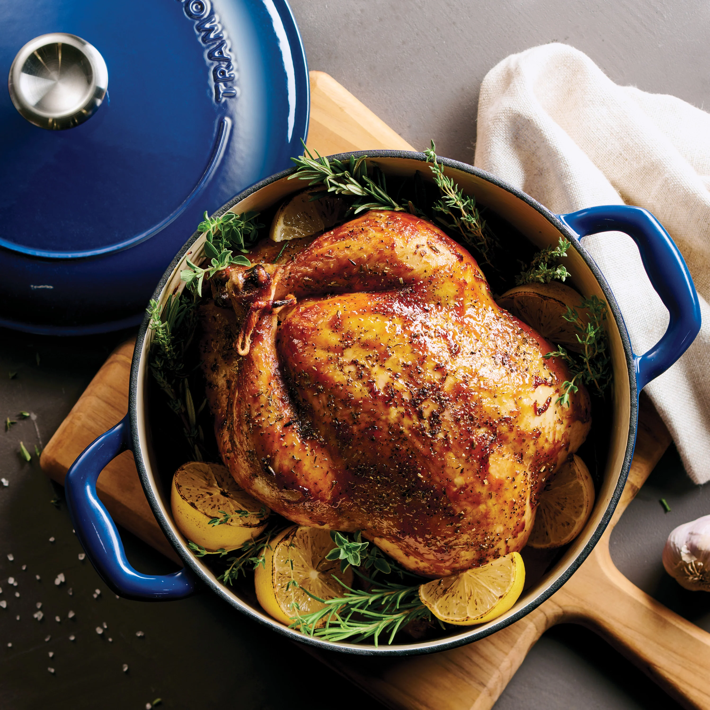 Bestow 5.5 Quart Enameled Cast Iron Covered Round Dutch Oven - Image 8
