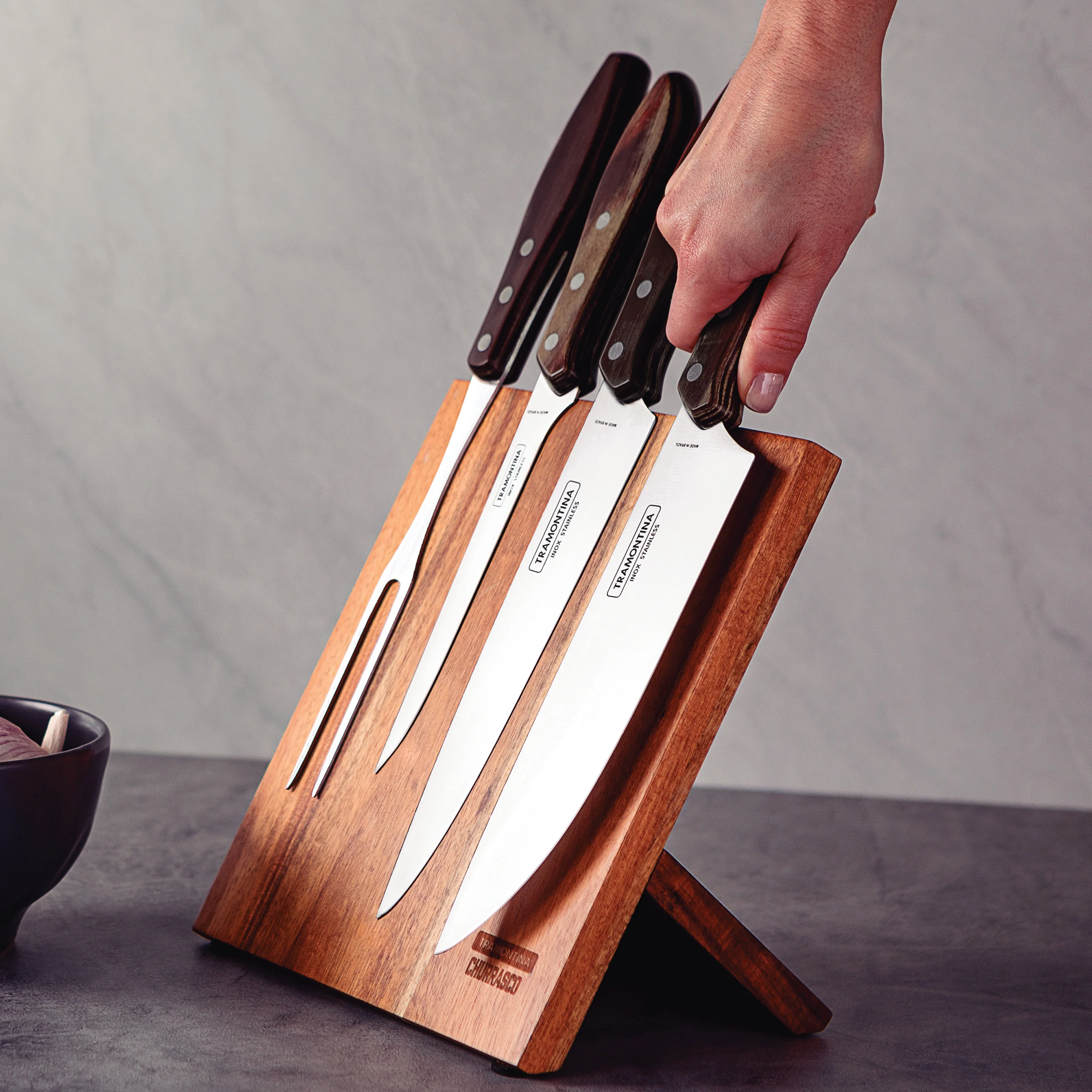 Churrasco BBQ 5 Piece Cutlery Set with Magnetic Block - Image 5