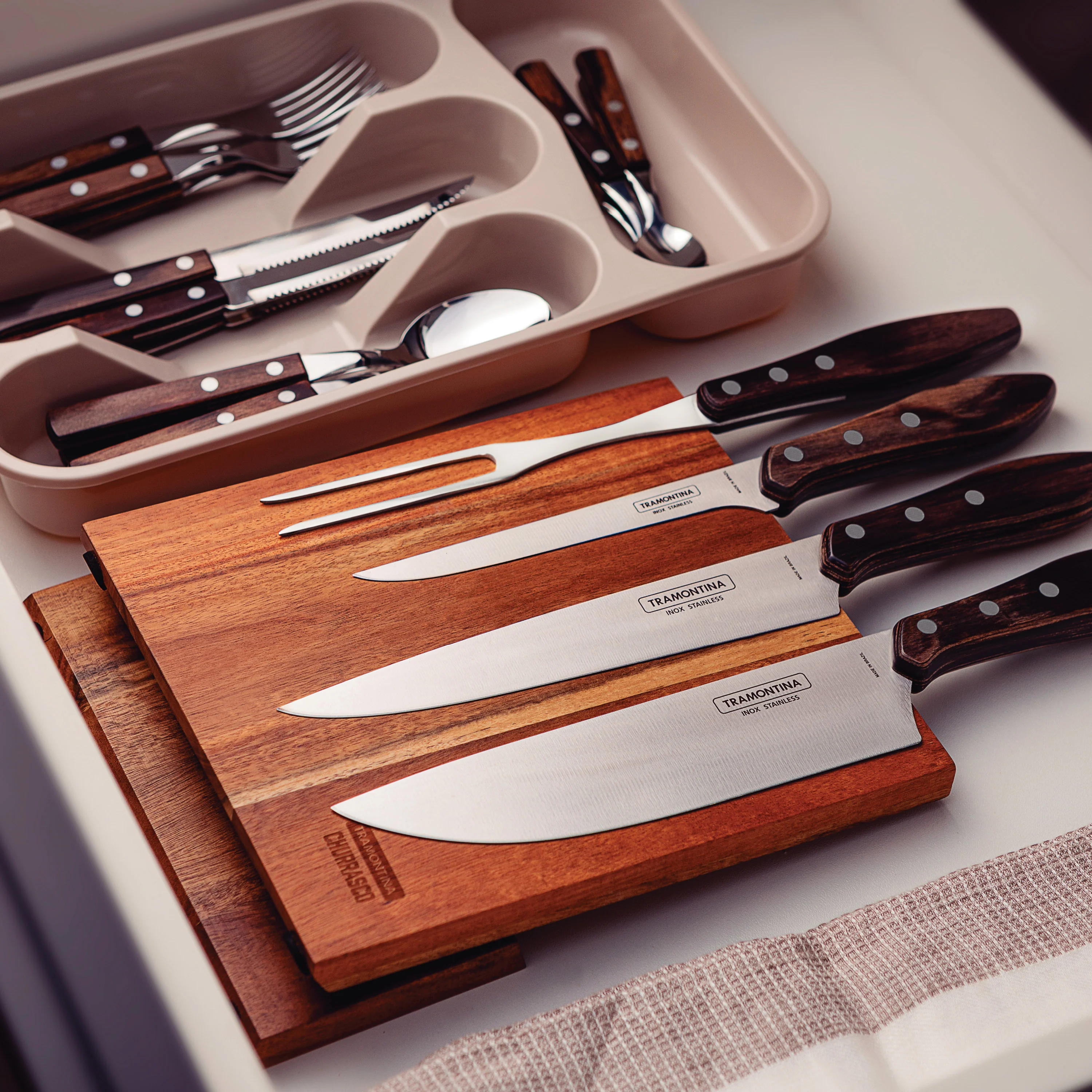 Churrasco BBQ 5 Piece Cutlery Set with Magnetic Block - Image 6