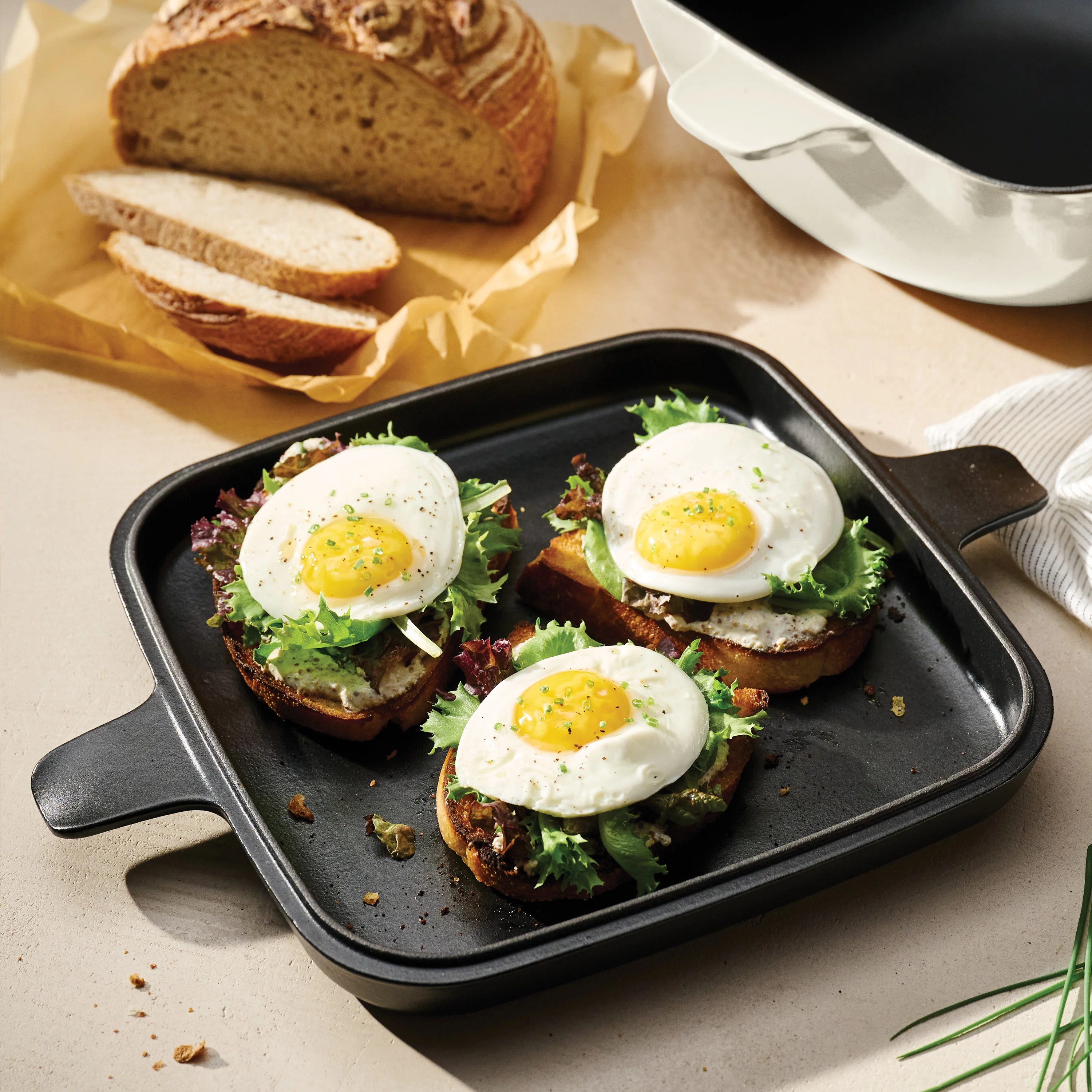Cultura 6.5 Quart Enameled Cast Iron Multi-Cooker with Reversible Lid - Image 11