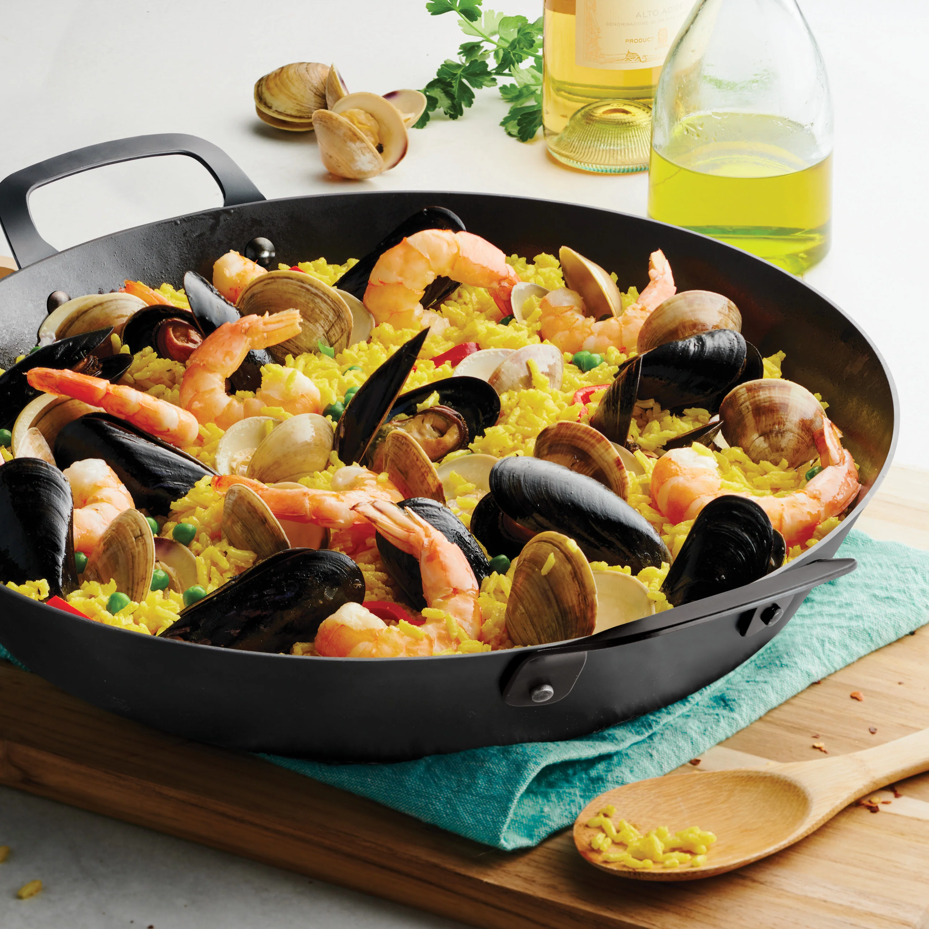 Ember 15 Inch Carbon Steel Paella Pan - Image 4