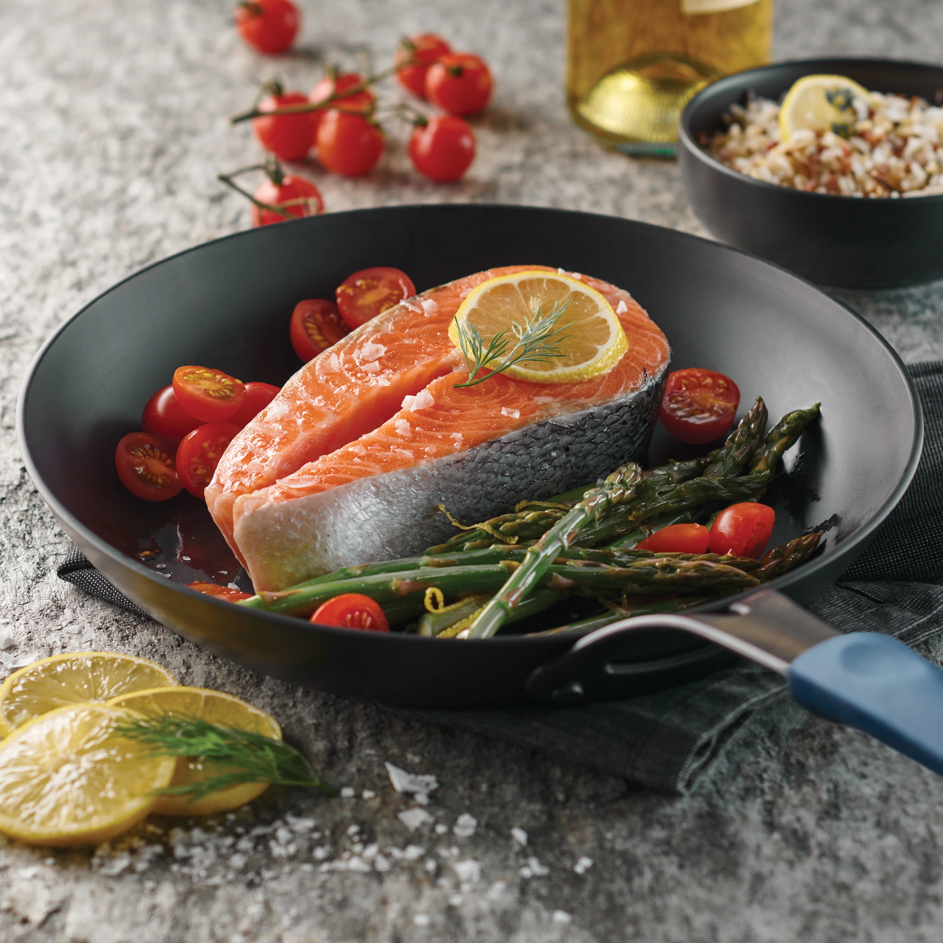 Ember Carbon Steel Fry Pan - with Silicone Grip - Image 7