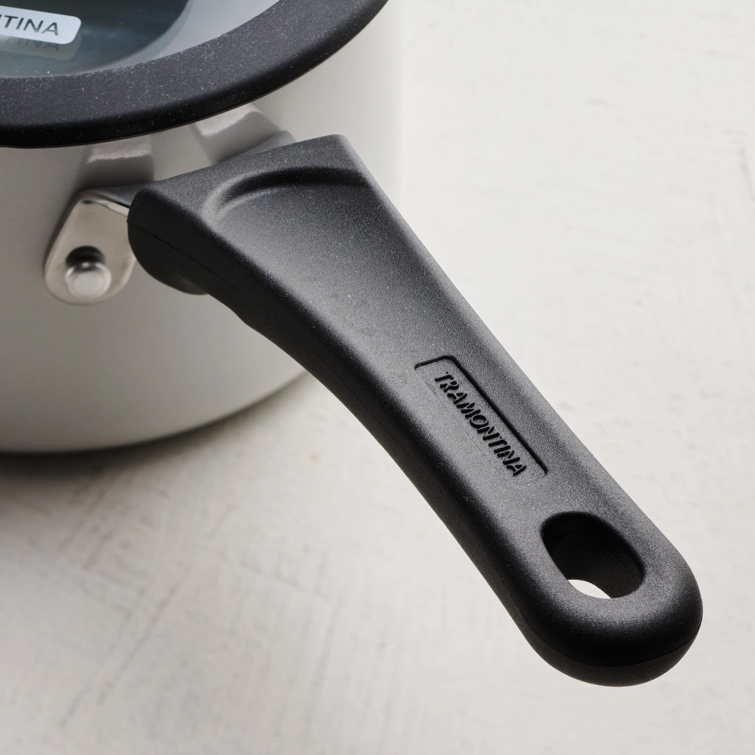 Nesting 11 Piece Ceramic Nonstick Cookware Set - Image 12