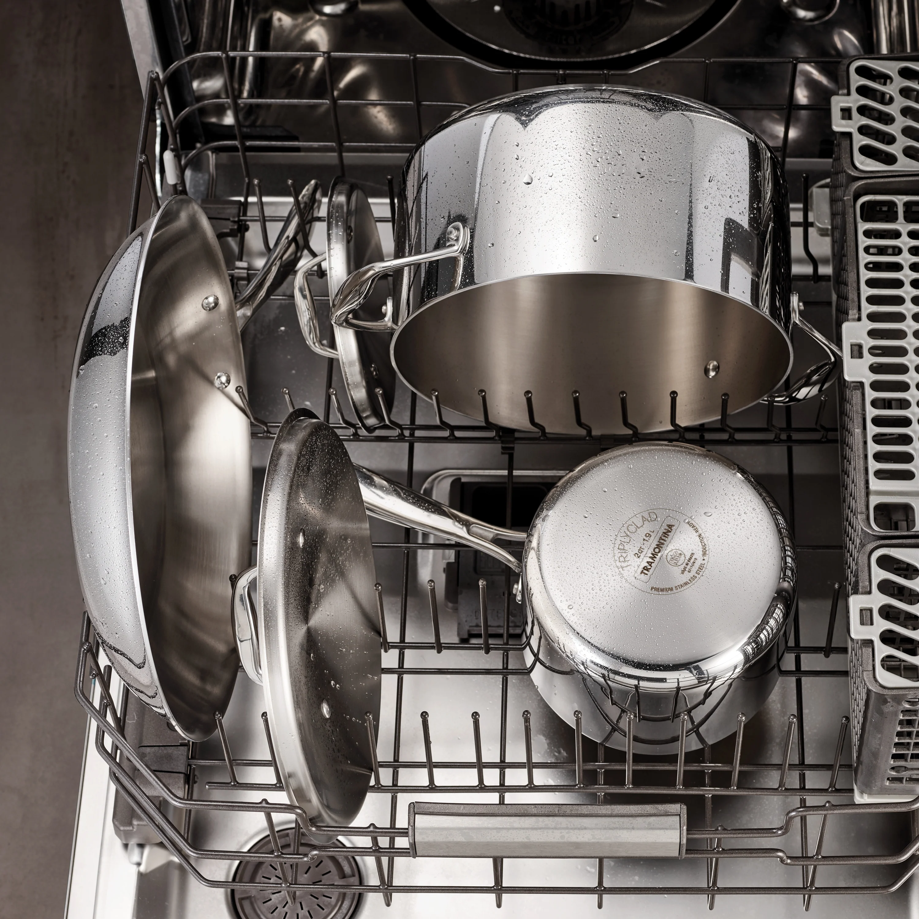 Signature Tri-Ply Clad Stainless Steel Covered Sauce Pan - Image 9