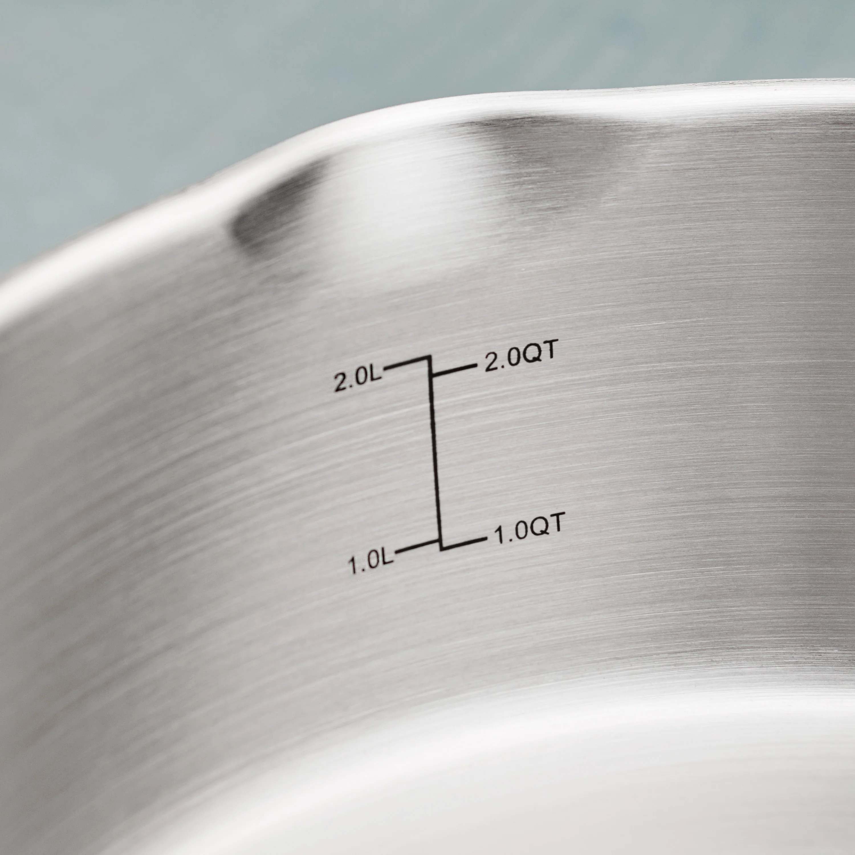 Tempo 3.5 Quart Tri-Ply Base Stainless Steel Covered Deep Saute Pan - Image 3