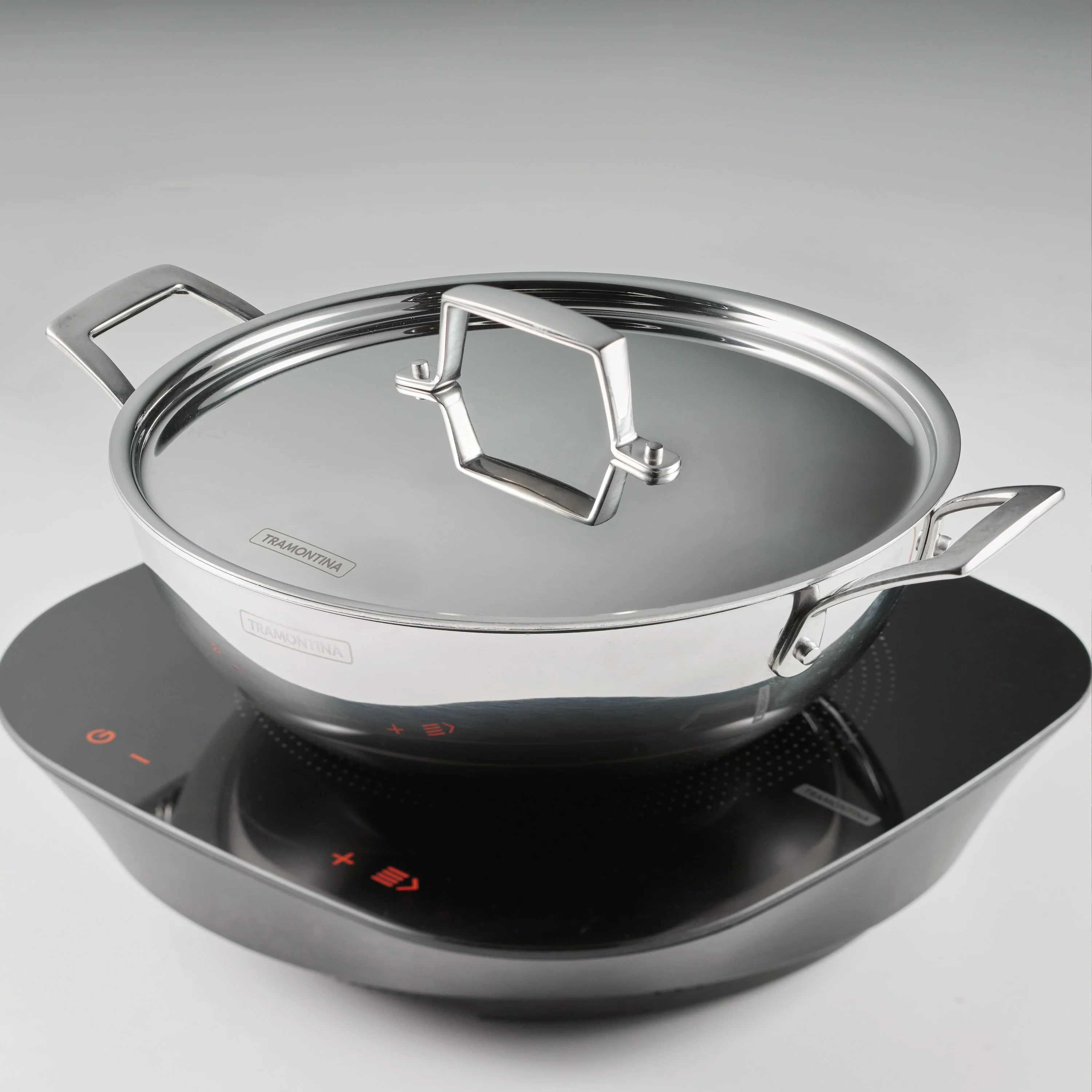 Utsava Tri-Ply Clad Stainless Steel Covered Kadai - Image 5
